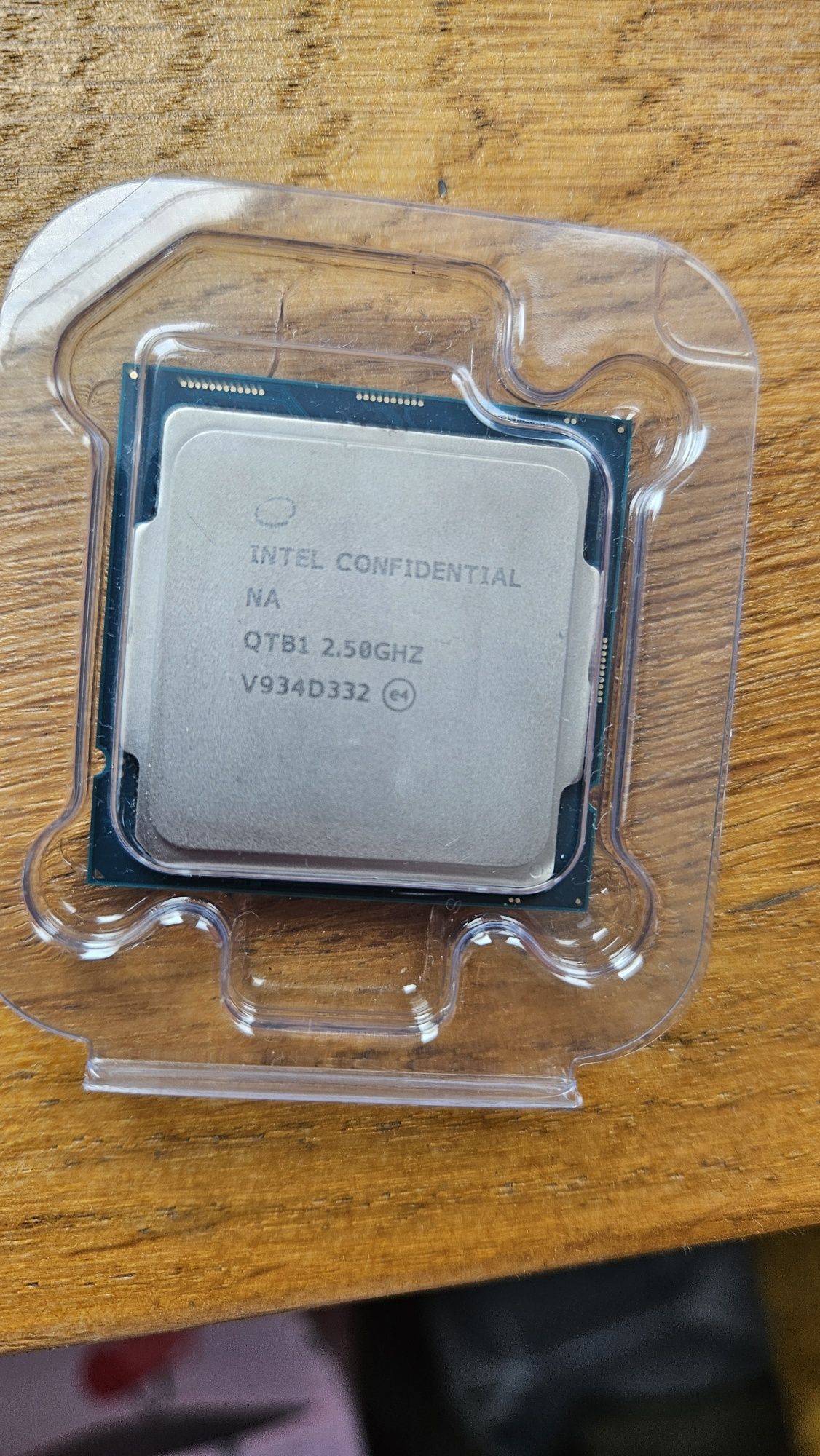 Intel Core I9-10900ES 2.5GHz 10C 20 T 65W LGA1200