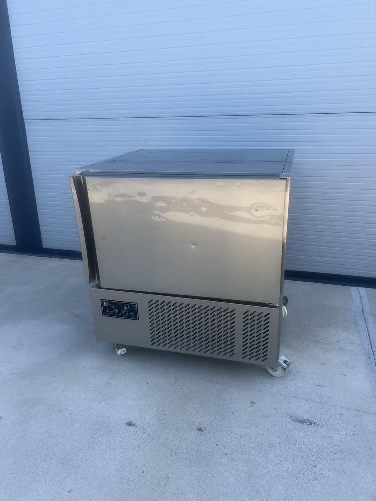 Blast chiller - abatitor - 5 tavi gn sau 60 x 40cm - 230V- Italia