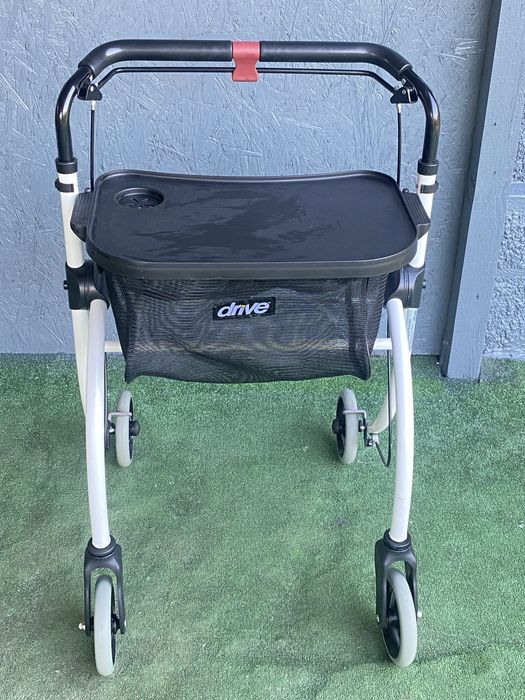 Cadru cu roți Rolator deplasare