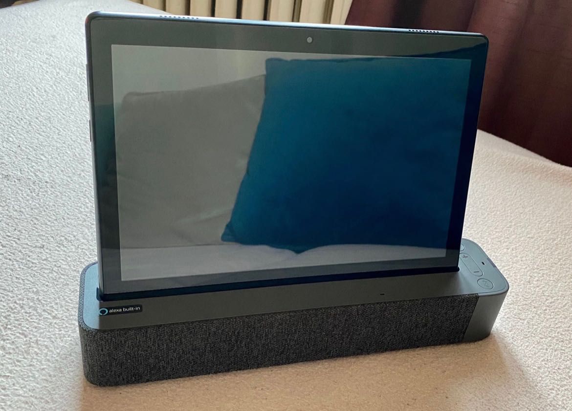 НОВ Таблет Lenovo Smart Tab M10+Smart Dock