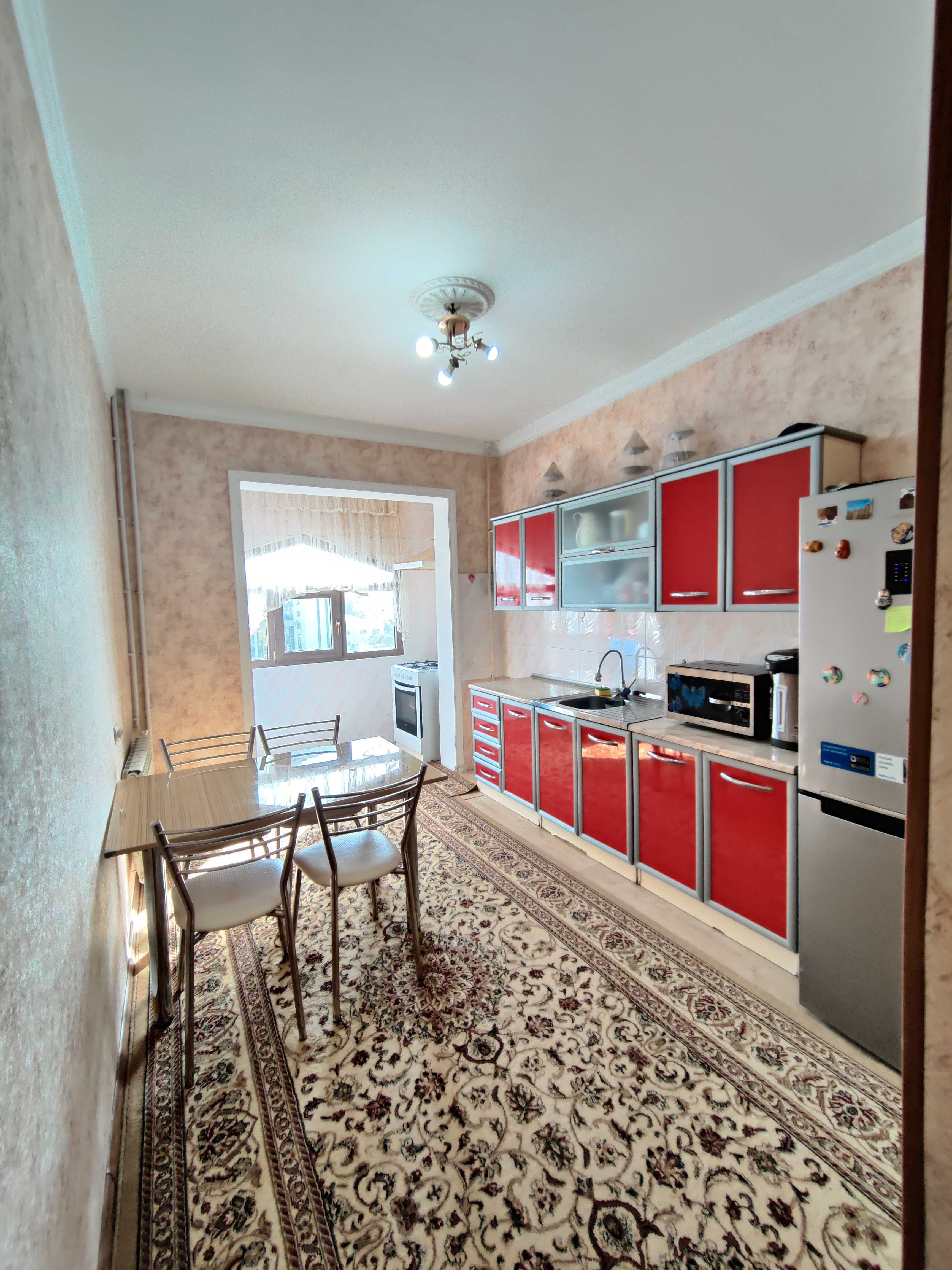 Срочно продается своя 4-комнатная квартира, (не маклер)