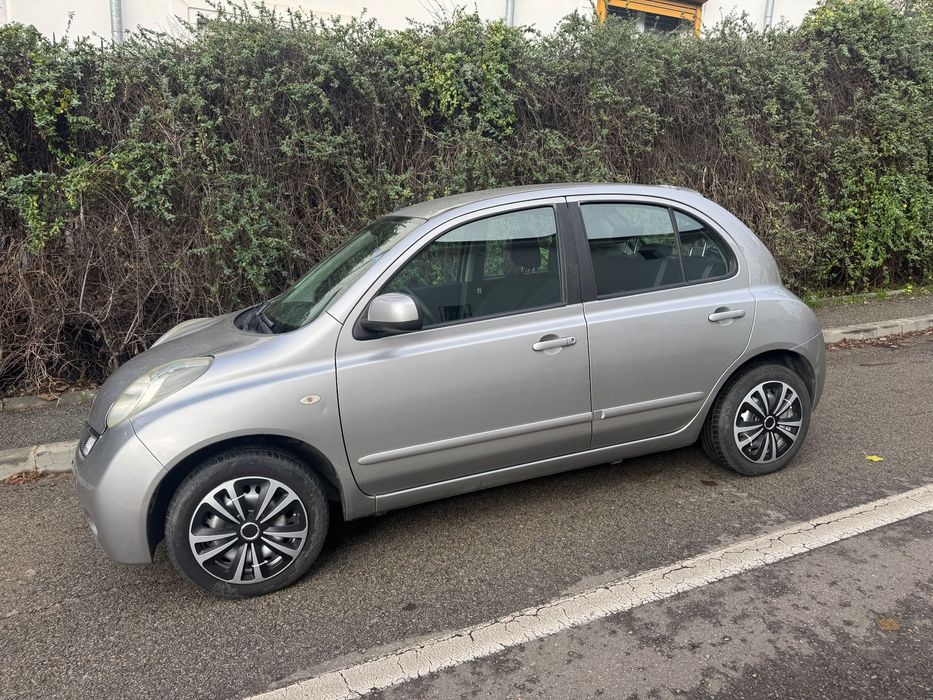 Nissan Micra Benzină -automată