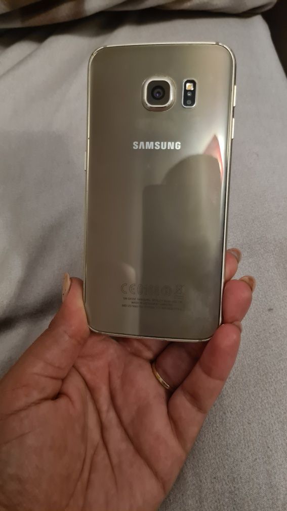 Vând Samsung Galaxy S6 Edge