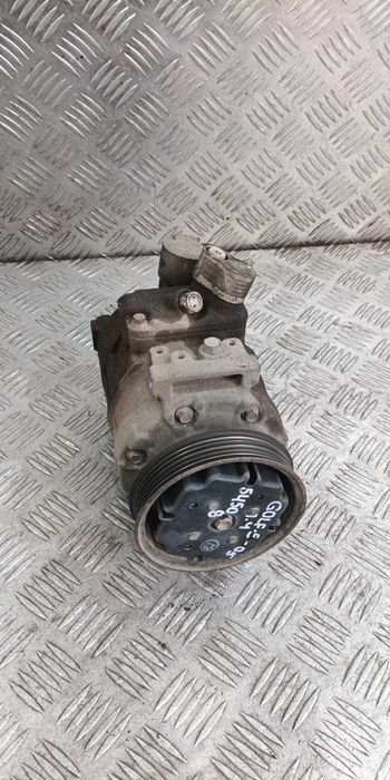 Компресор VW Golf 5 1.4i 2005г.