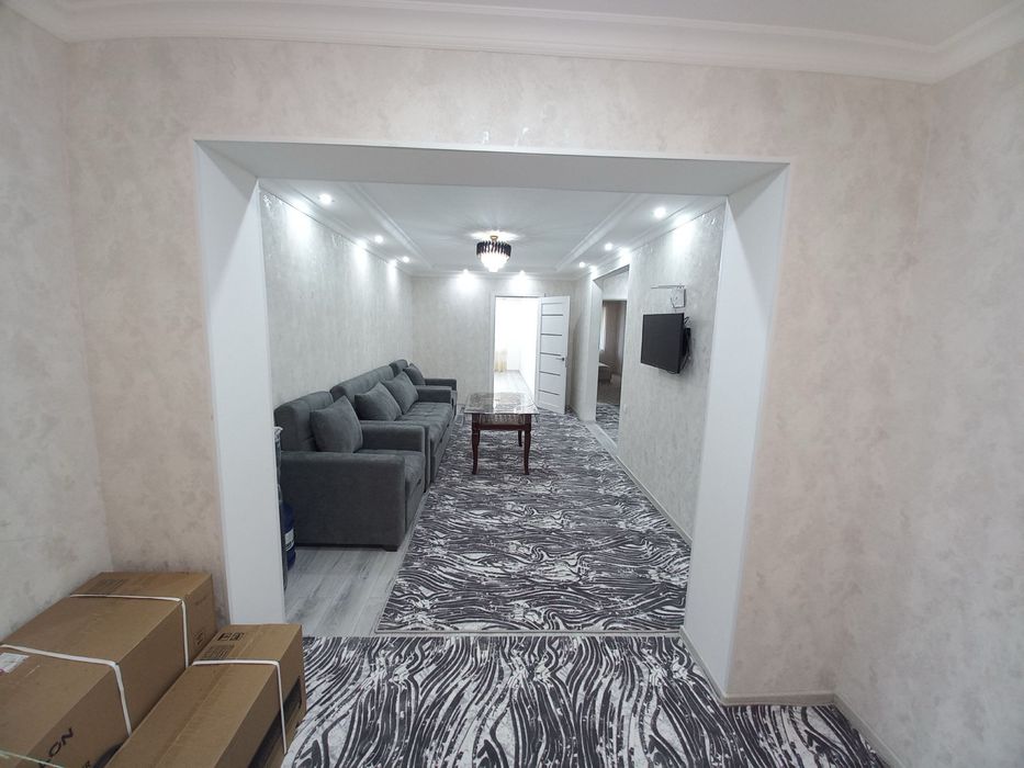 Сдаётся 3х комнатная квартира на 2 этаже .Вокзал .450$