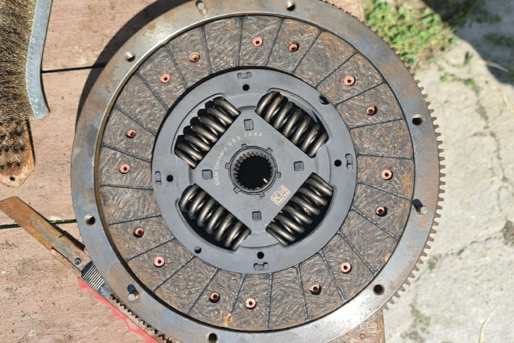 Kit ambreiaj Mercedes benz cod 0691345