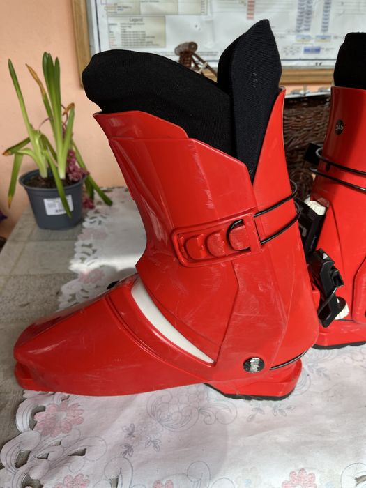 Clăpari marimea 42-43