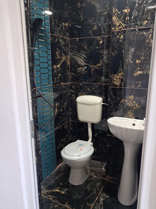 De vanzare garsoniera in Floresti/Prahova 15200€(agentie)€