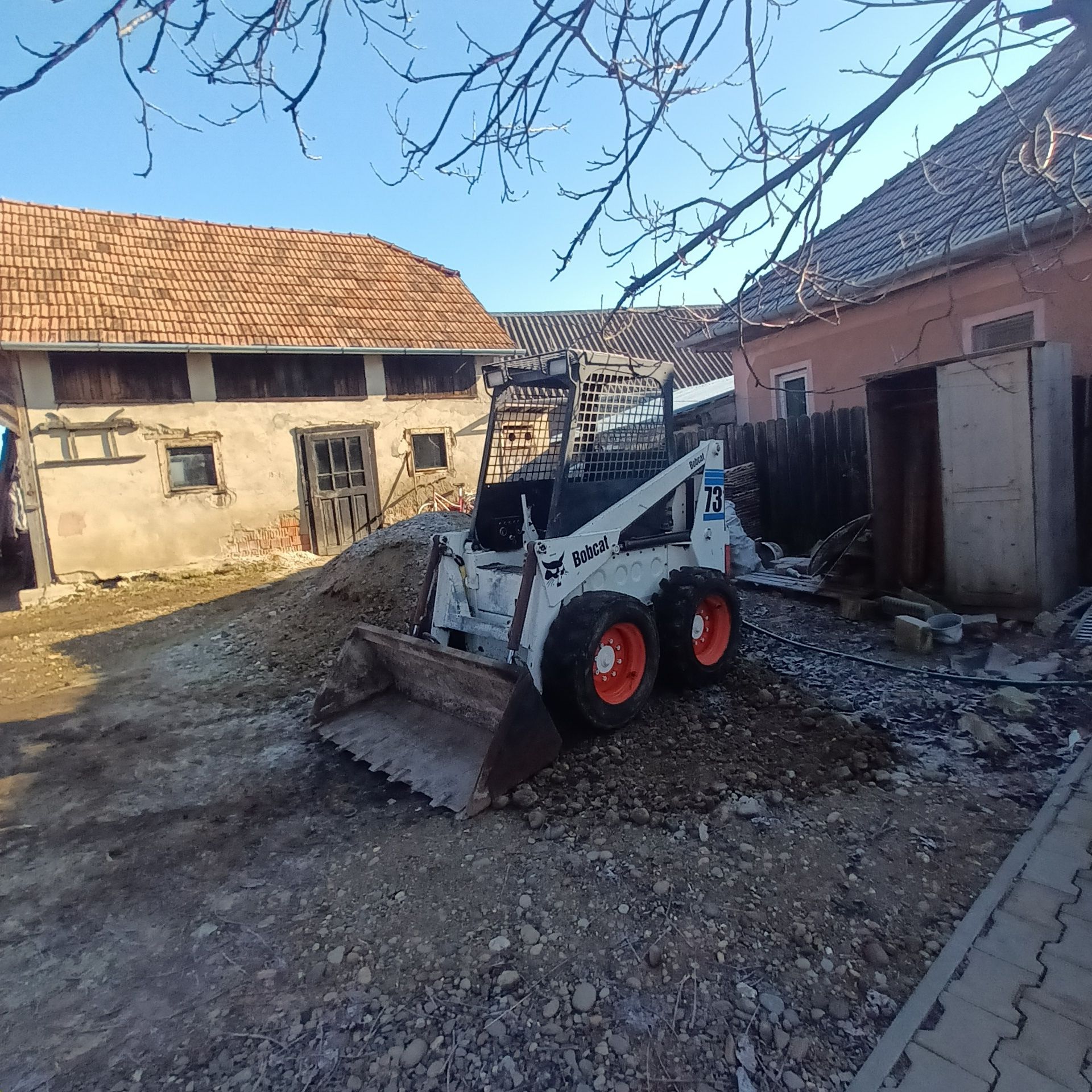 De vanzare bobcat 731