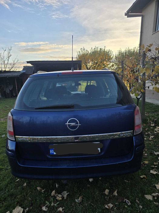Opel astra H de vinzare