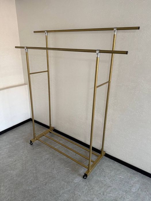 Гардероб вешалка наполная вишилка для одежда