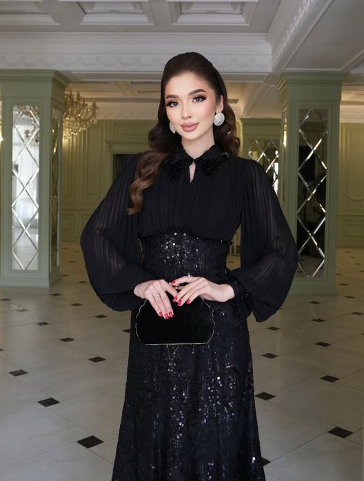 Элегантное вечернее платье