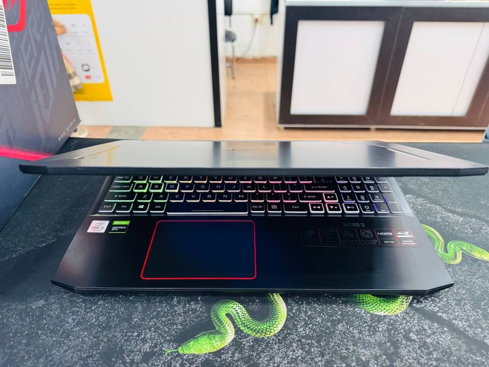 acer NITRO 5 Core i5-10300H 16/512 GTX1650Ti