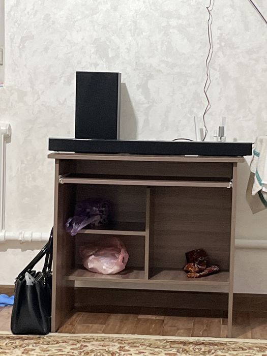 Стол для компьютера и т.д