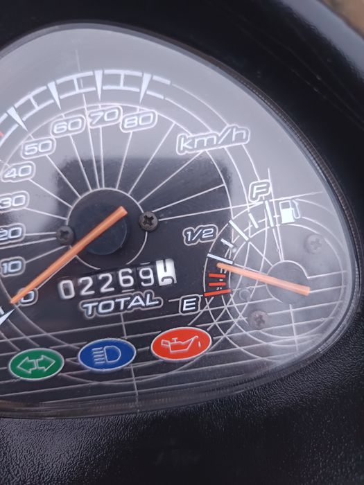 Vînd Yamaha slider 50 cm3 adus din Ungária