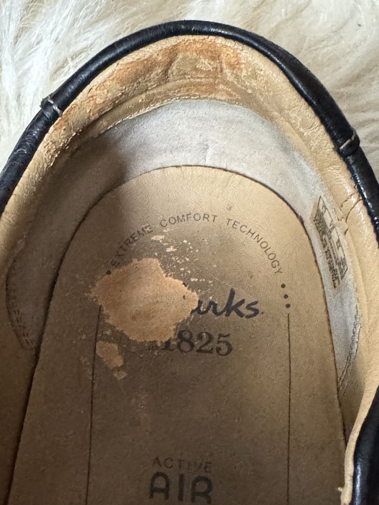 Мъжки кожени обувки Clarks за широк крак