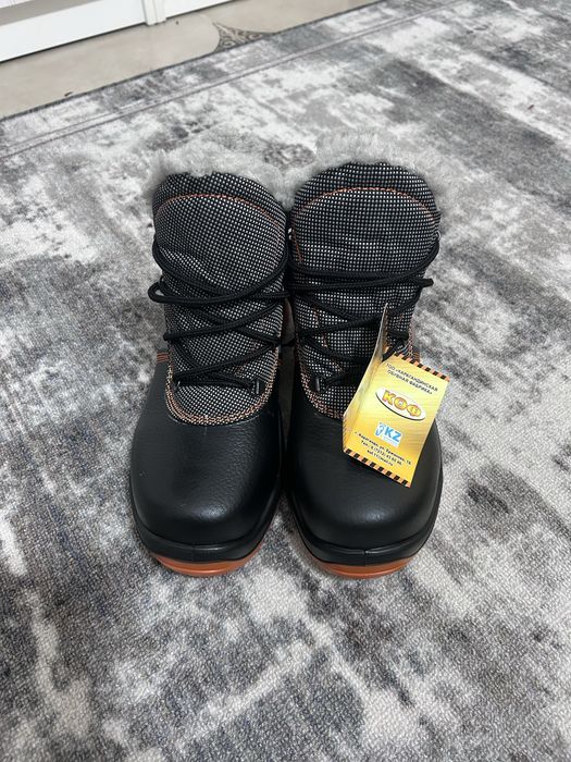 Одежда и обувь. Спецобувь