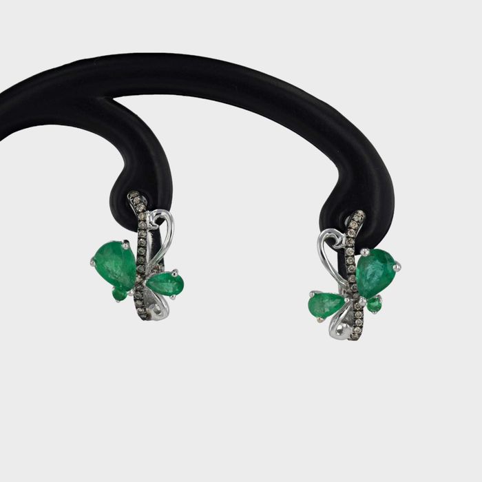 Cercei aur alb 14k cu smaralde si diamante cod 4797