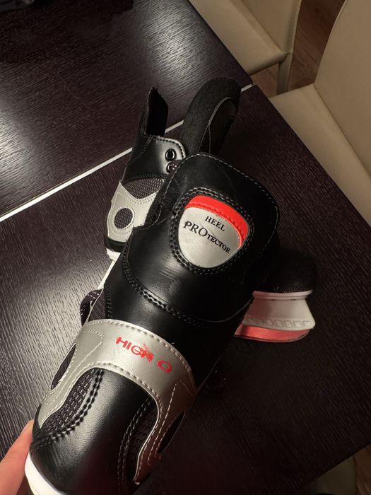 Кънки за лед protector