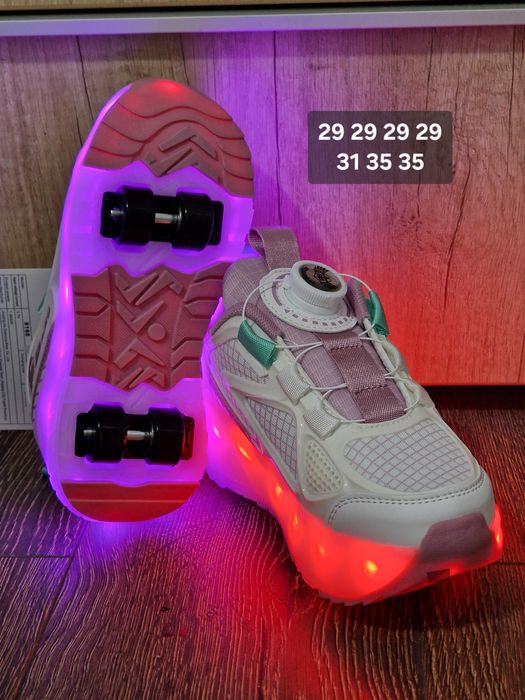 Adidasi cu role detașabile cu/fara leduri