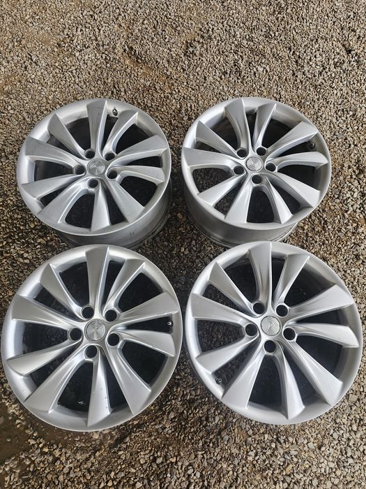 JANTE 5X12 R 19  8,5 j Et 35 Tesla de  vânzare