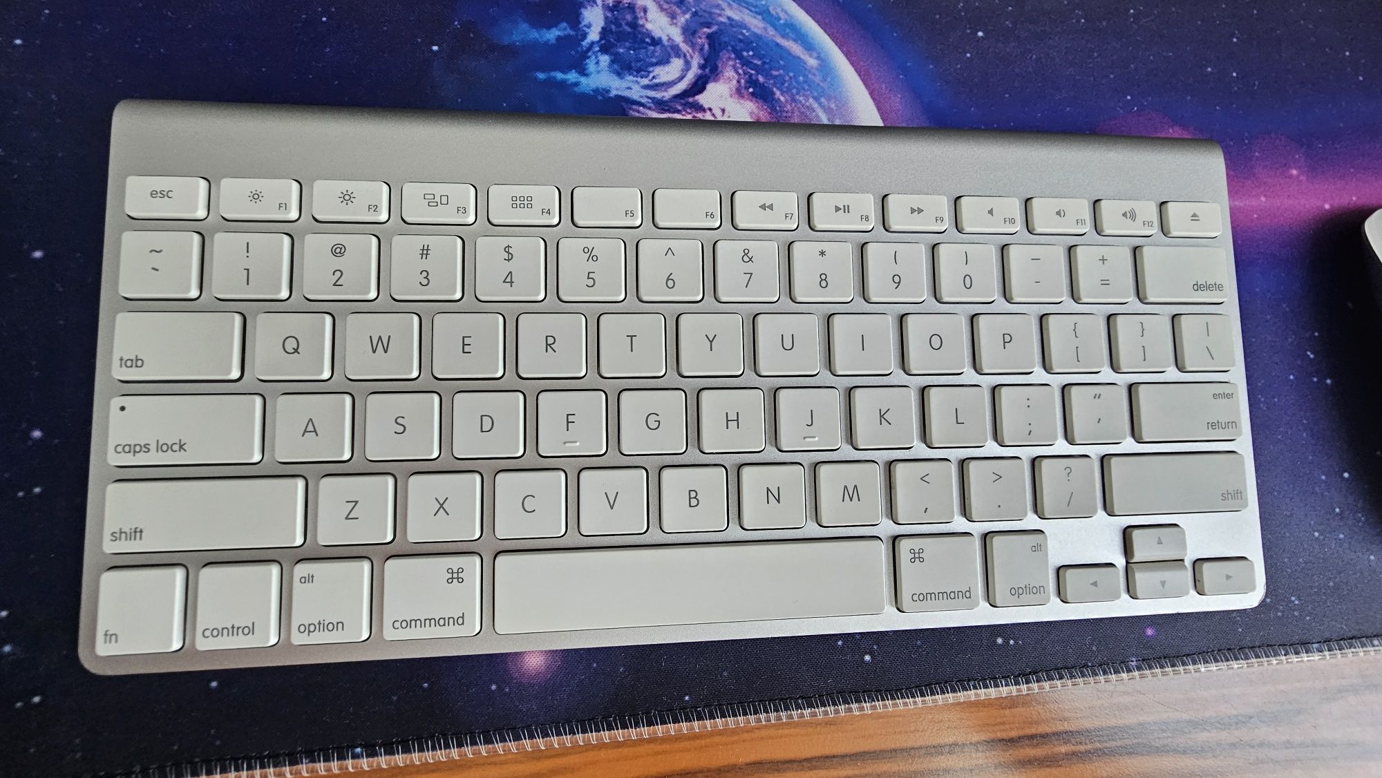 Комплект клавиатура и мышь Apple magic keyboard + mouse