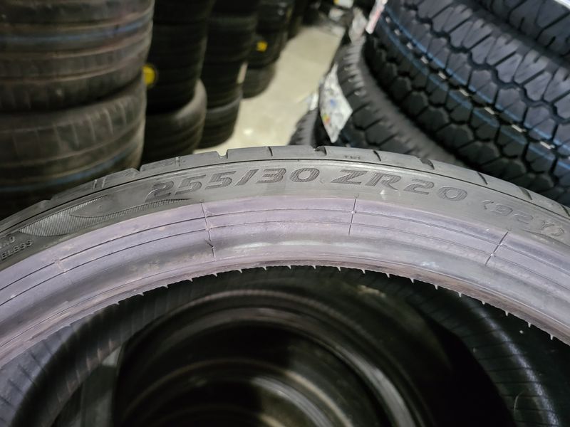 255/30/20 PIRELLI Pzero 2бр