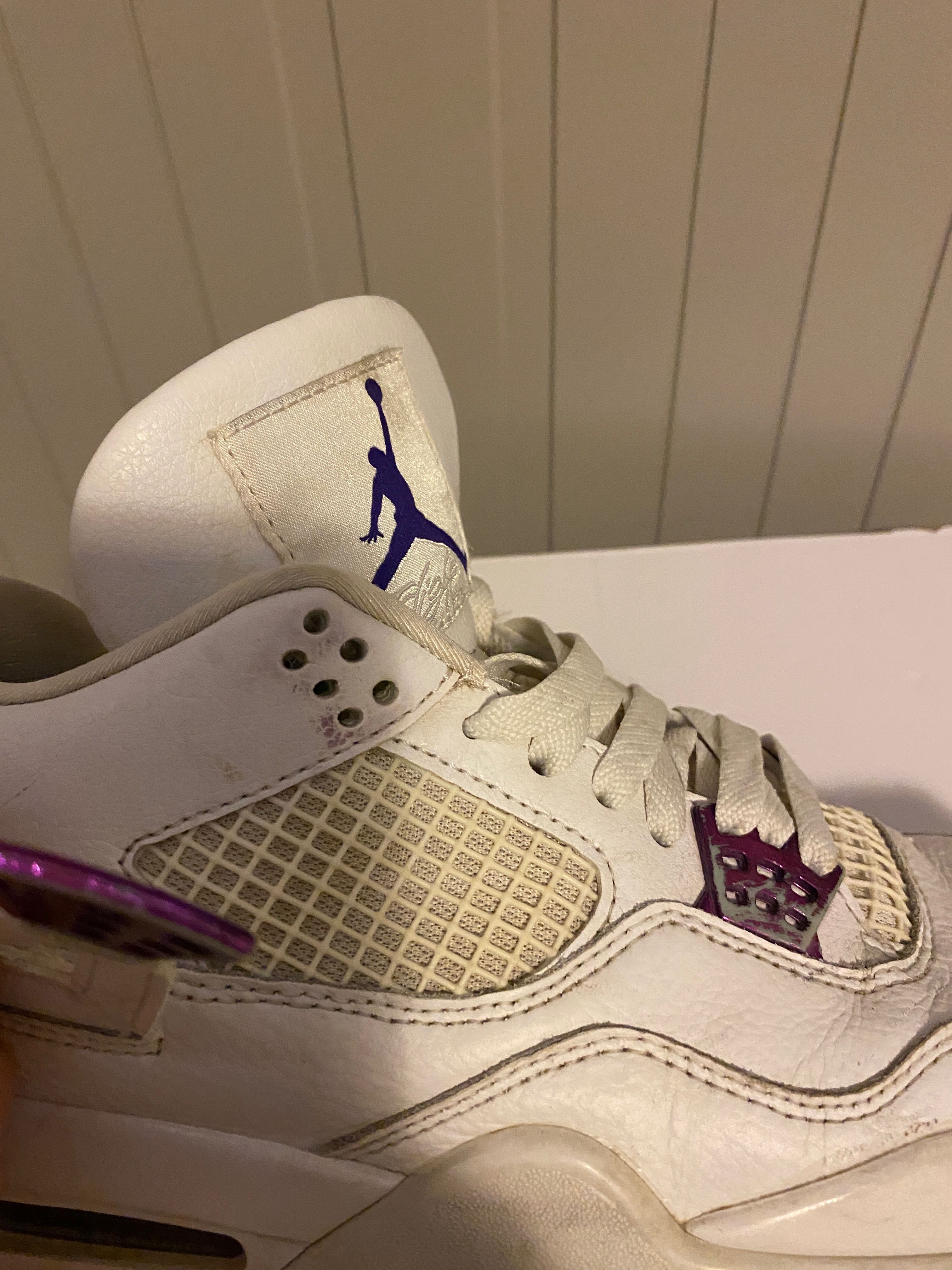 Jordan 4 metalic purple