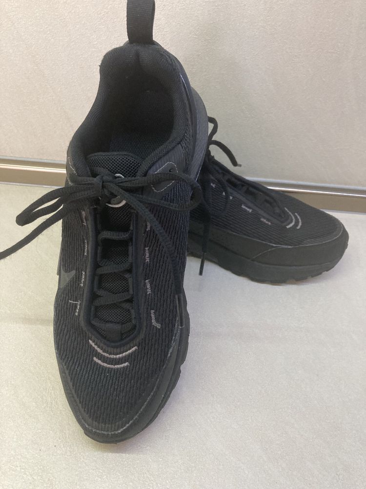 Маратонки Nike Air Max Pulse