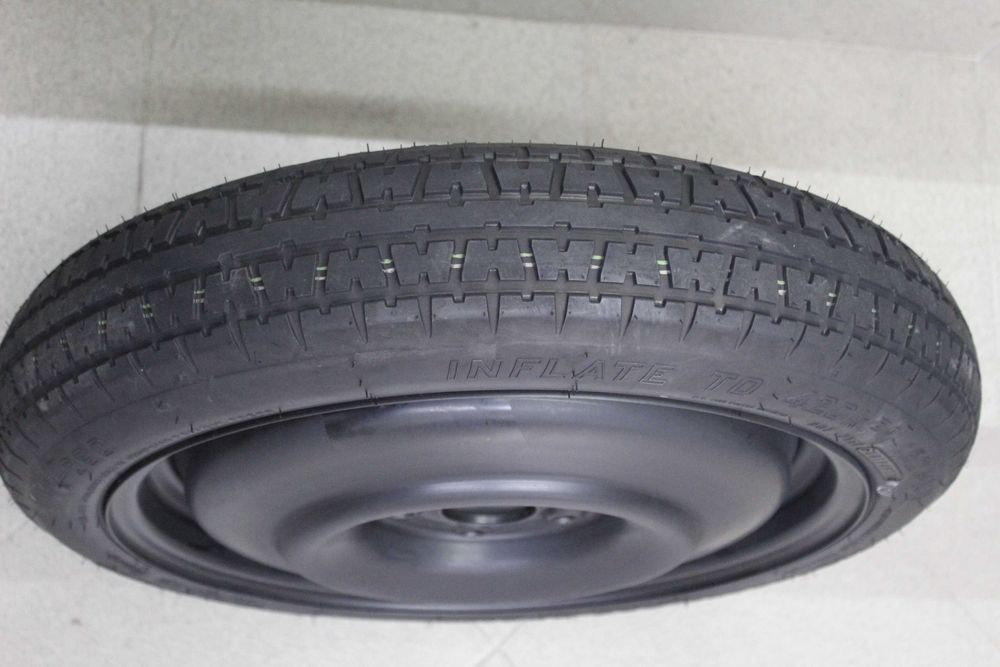 Резервна гума (патерица) 17" 5х114,3 Toyota Avensis, Auris, Corolla