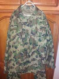 Costum camuflaj mozaic neimblanit