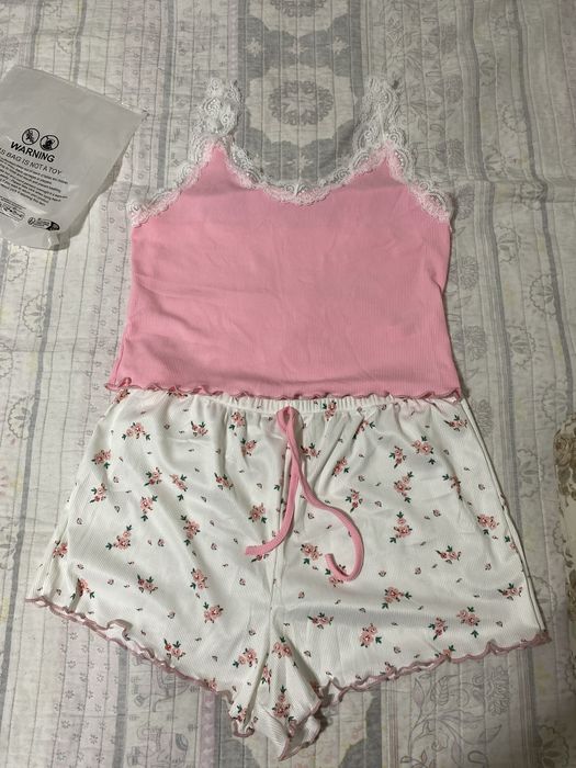 Продам пижаму новую