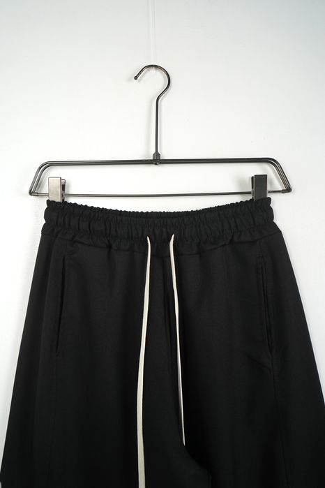 compleu pentru barbati pentru toamna cu pantaloni lungi negru siret
