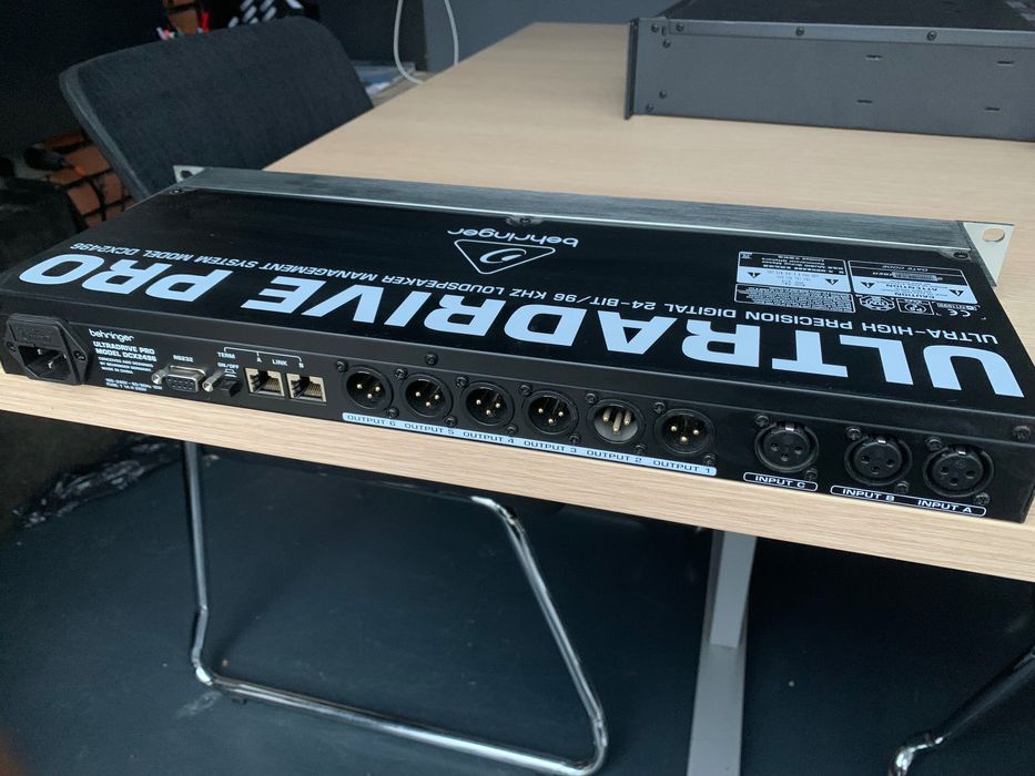 Високоговорител Behringer DCX2496 Ultradrive Pro