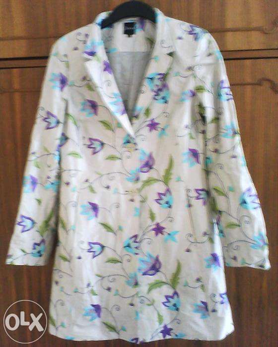 Sacou Jones, din matase brodata, nou, 38-40/M, foarte frumos