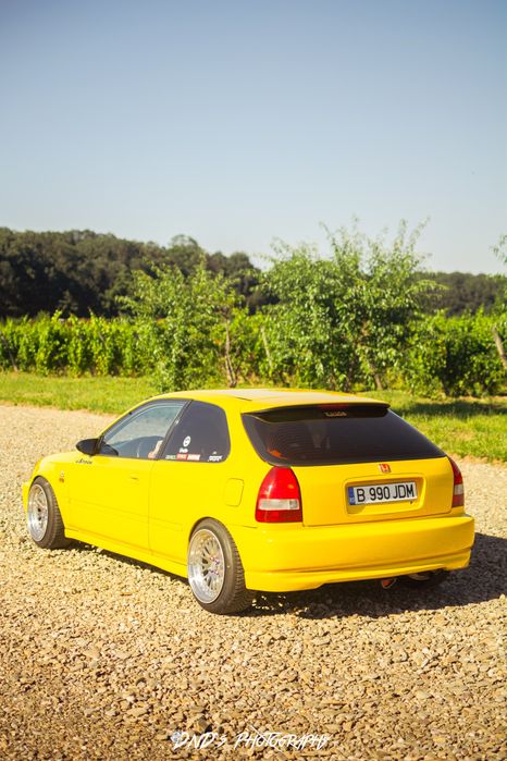 Honda civic 1.4 is 1999