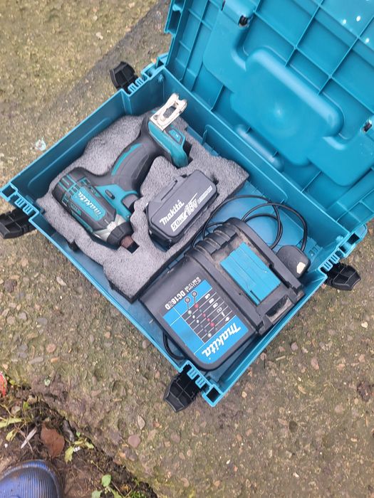 Autofiletantă Makita