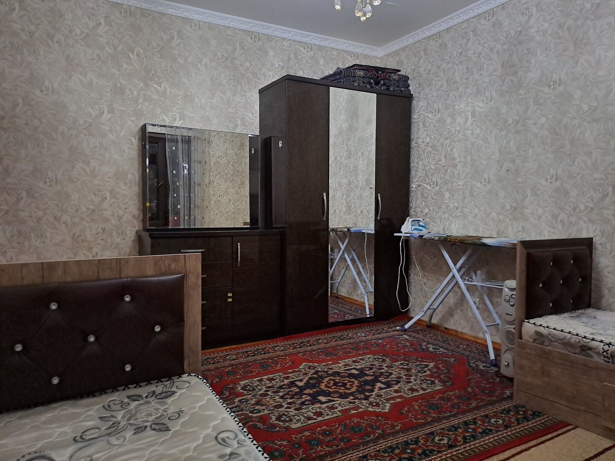 Аренда 3х комнатная квартира в Мирзо-Улугбекском районе
