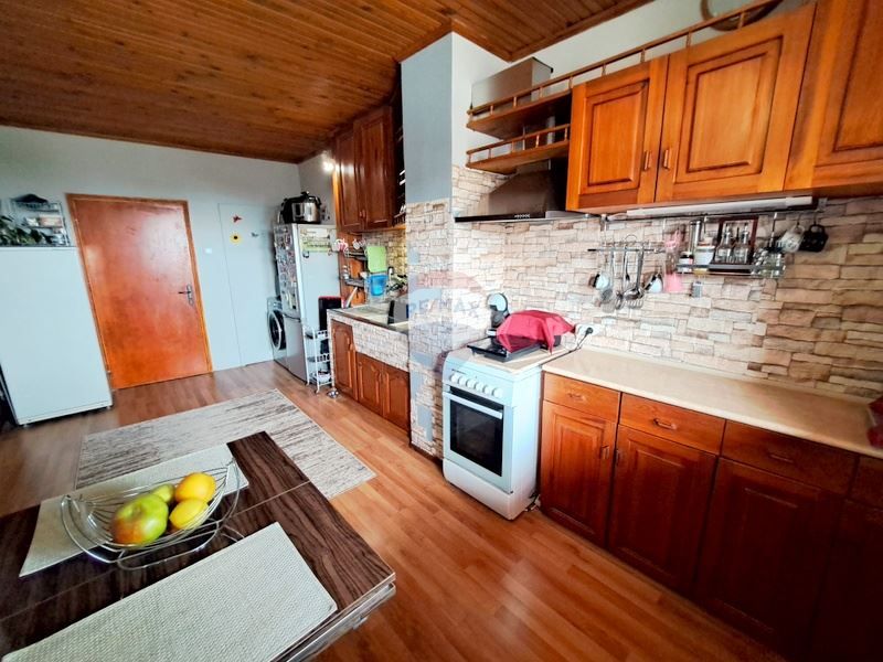 Продава се Тристаен апартамент в Варна, м-т Евксиноград - 101 кв.м за 1486 €/кв.м - Снимка #5