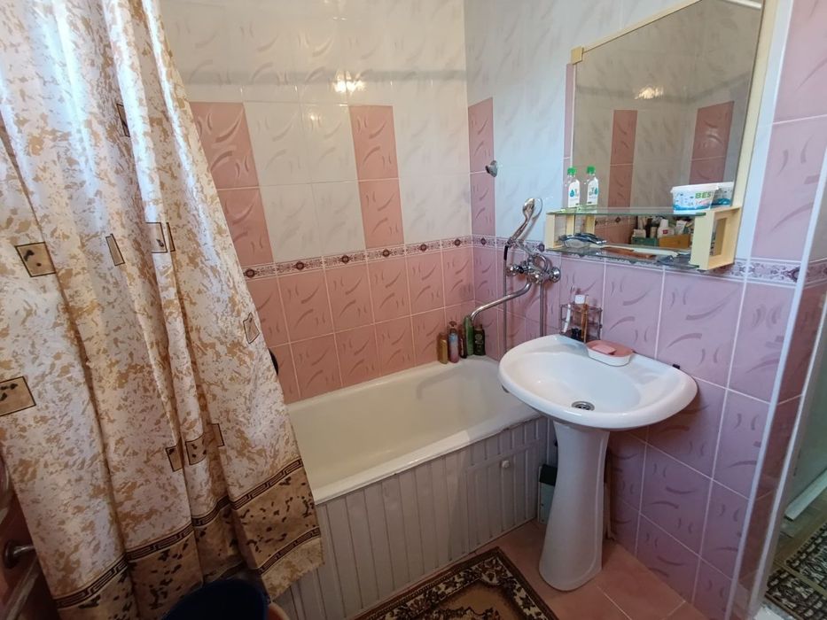 Водник-2 массив СРОЧНО продаю 3-х комнатную квартиру 77 серия