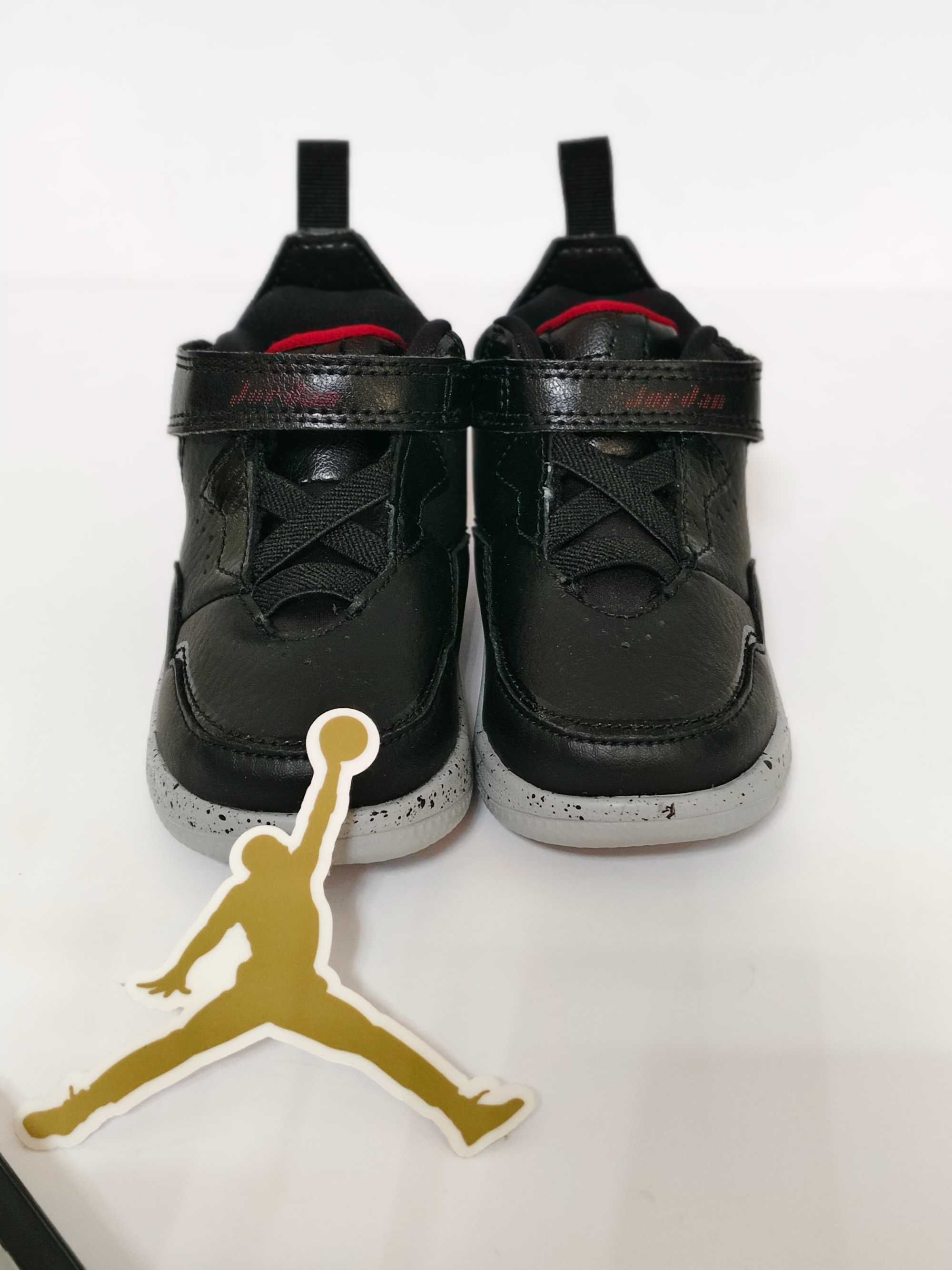 NIKE детски маратонки