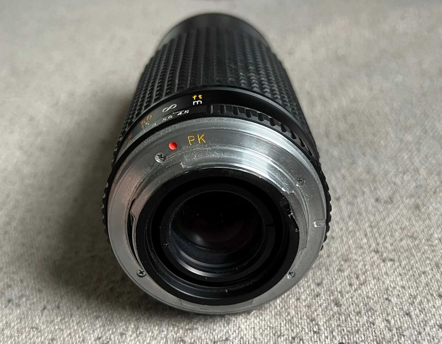 Obiectiv SLR Revuenon MC 1 4.5 80-205mm Macro Bayoneta Pentax K