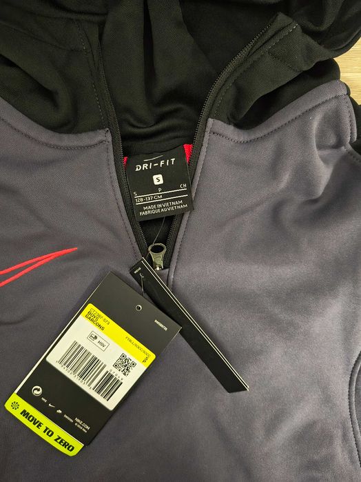 Детски суичър NIKE с качулка