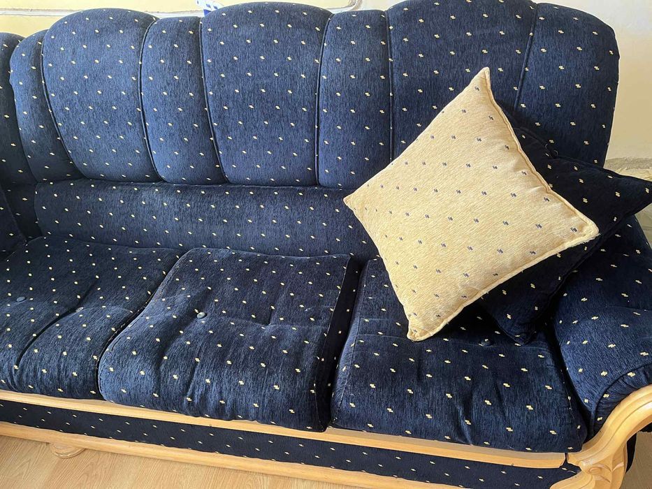 Голям ъглов диван