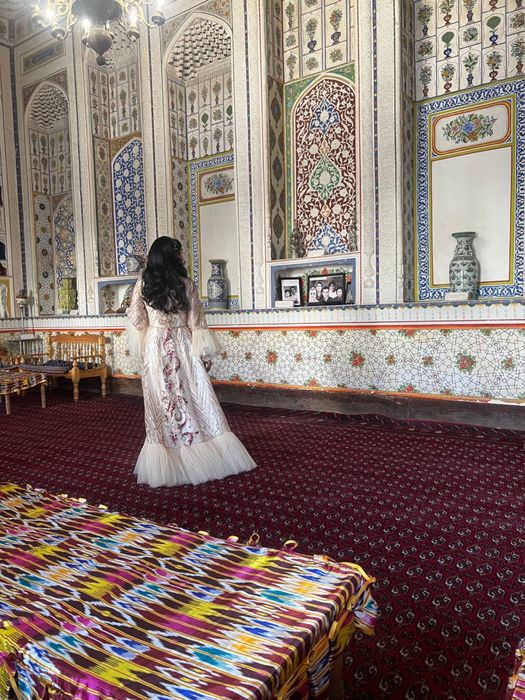 Ансамбл янги сотилади