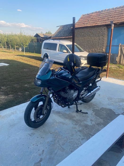 Vand sau schimb Yamaha XJ600S