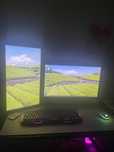 PC Gaming+ 2 monitoare + suport si periferice