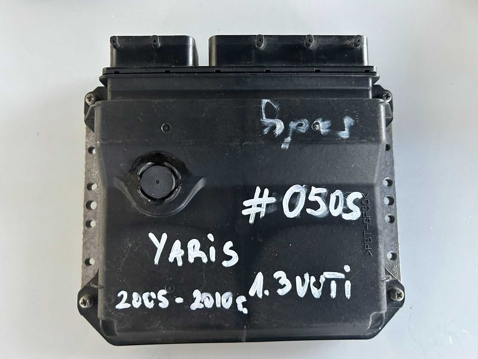 моторен компютър Toyota Yaris 1.3vvti 2005-2010г. #050S.