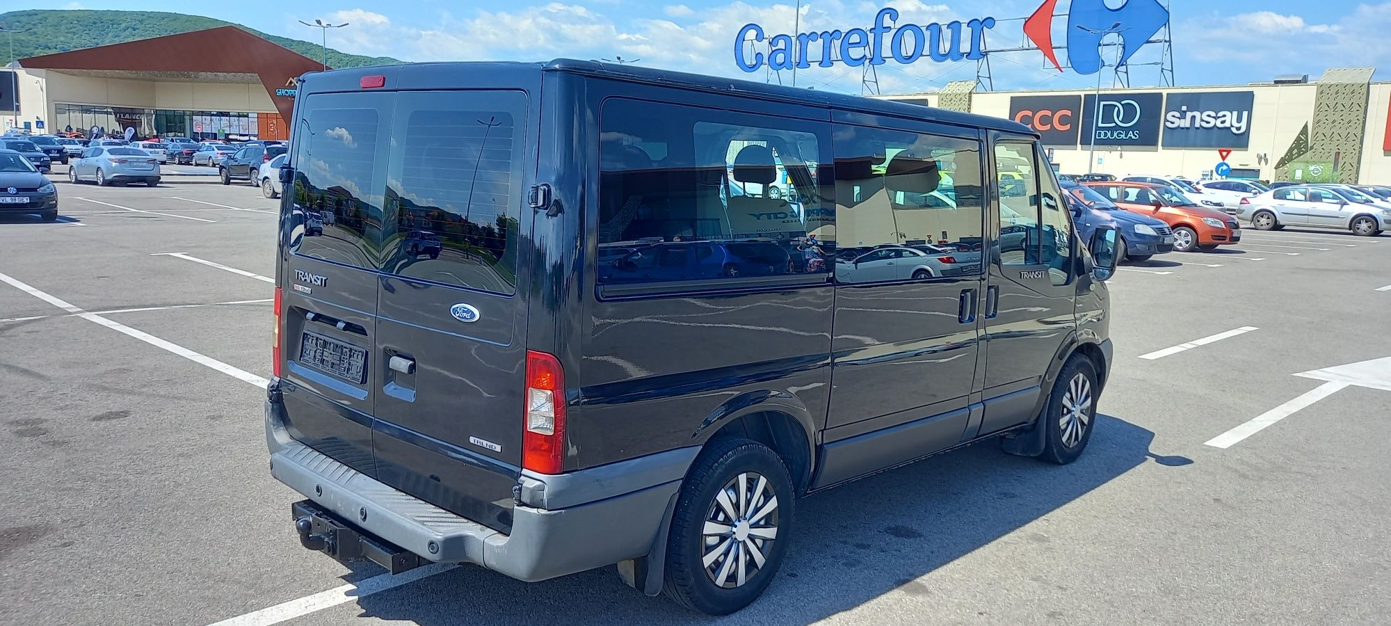 Ford Transit  8+1locuri, Euro 5,  usi pe ambele părți, adus recent