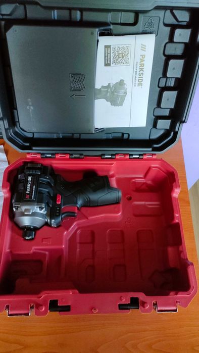 Masina de insurubat Parkside performance PDSSAP 12A1